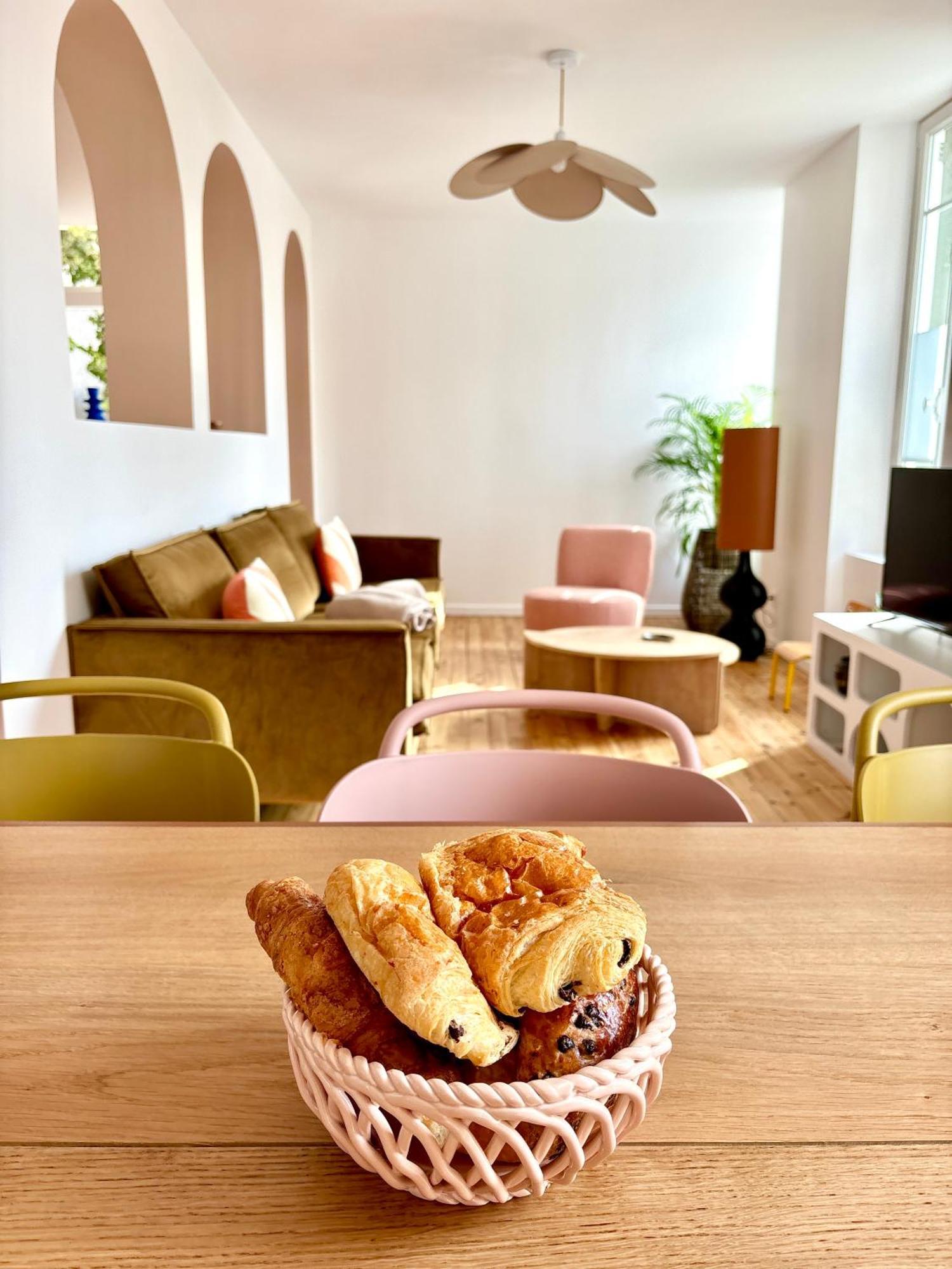 Lucie, 4 A 8 Personnes * Clermont-Ferrand